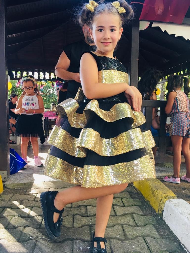 Queen bee sales lol costume