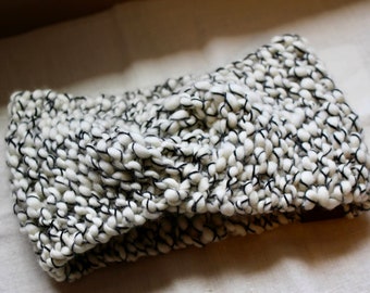 Hand-knit Merino Wool Ear Warmer – Winter White, Cozy Chic Headband, Soft Handmade Cold-Weather Accessory