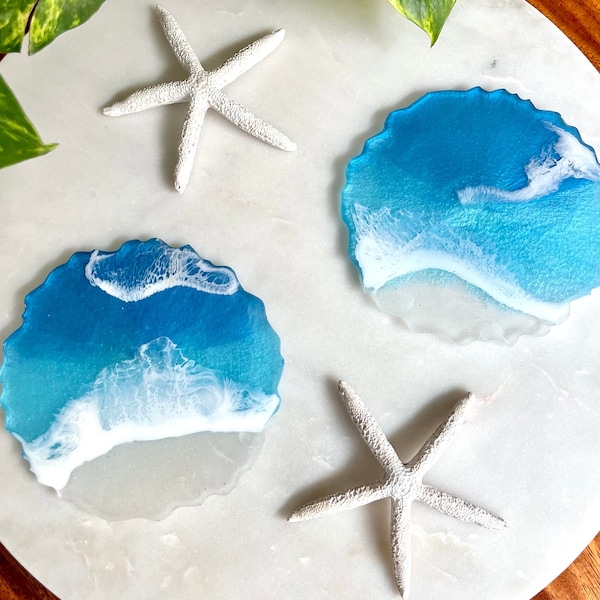 Hawaiian Beach Wave Decorative Epoxy Resin Geode Shaped Drink Coaster/Jewelry Plate