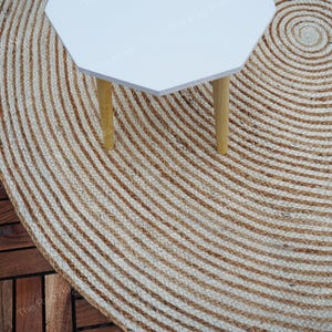 Handmade Jute Braided Round Rug: Eco-Friendly Bohemian Decor