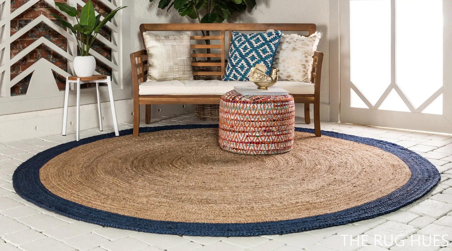 4x4, 5x5, 6x6, 7x7 Jute Natural Round Rug With Navy Border Braided Jute
