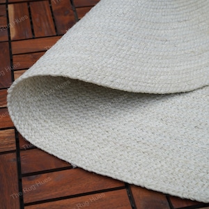 Handmade Braided Jute Round Rug: Eco-Friendly Boho Floor Rug