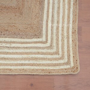 Tapis en jute tissé à la main : bordure blanc cassé, tapis bohème