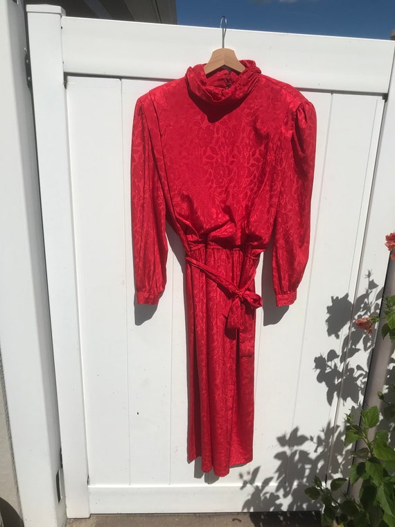 80's Turtleneck Red Puff Sleeve Floral Dress - image 4