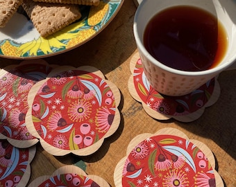 Juego de posavasos con flores de eucalipto