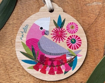 Adorno navideño de eucalipto y cacatúa galah: Adorno de ave australiana