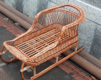 Schneeschlitten, Weidenkinderschlitten, Holzschlitten, Winterurlaubsschlitten, Kinderneujahrsschlitten, Rattanschlitten, Urlaub, Weidenschlitten