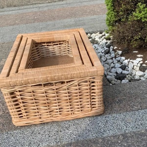 Storage basket
