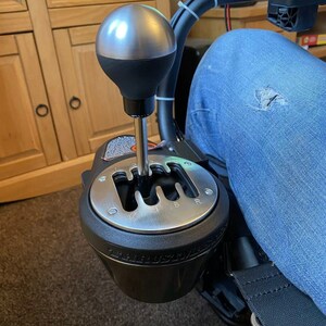 gearshift playseat th8a thrustmaster