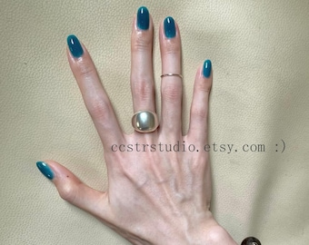 Unghie finte in gel lucide color verde acqua a mandorla / Unghie finte fatte a mano