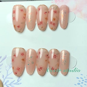 Blush Pink Floral Press On Nails: Handmade Elegant Spring Nail Art