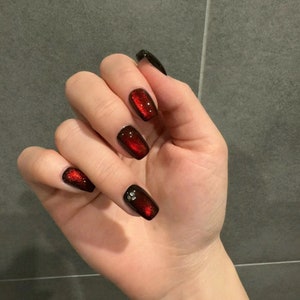 Black red cat eye art nails, acrylic press on nails, stick on cat eye nails, reusable nails, jelly fake nails, glitter gel nails