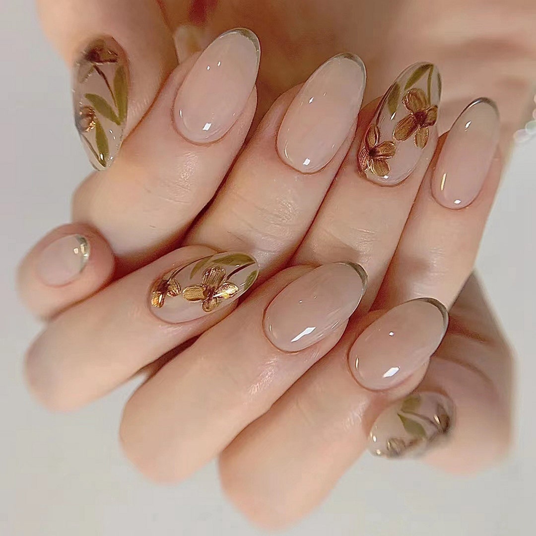 Elegant Seasonal Enamel Designs