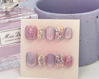Lila Katzenauge Glitter Drücken Sie auf die Nägel: Handgefertigte Fun Nail Art