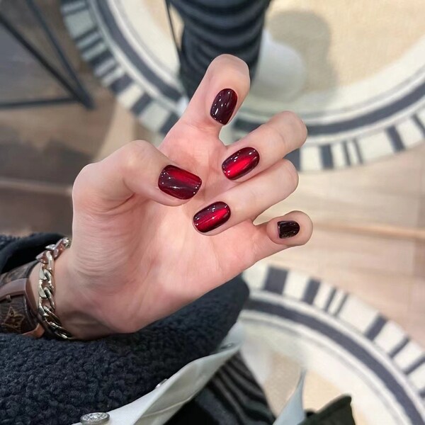 Black red cat eye art nails, acrylic press on nails, stick on cat eye nails, reusable nails, jelly fake nails, glitter gel nails