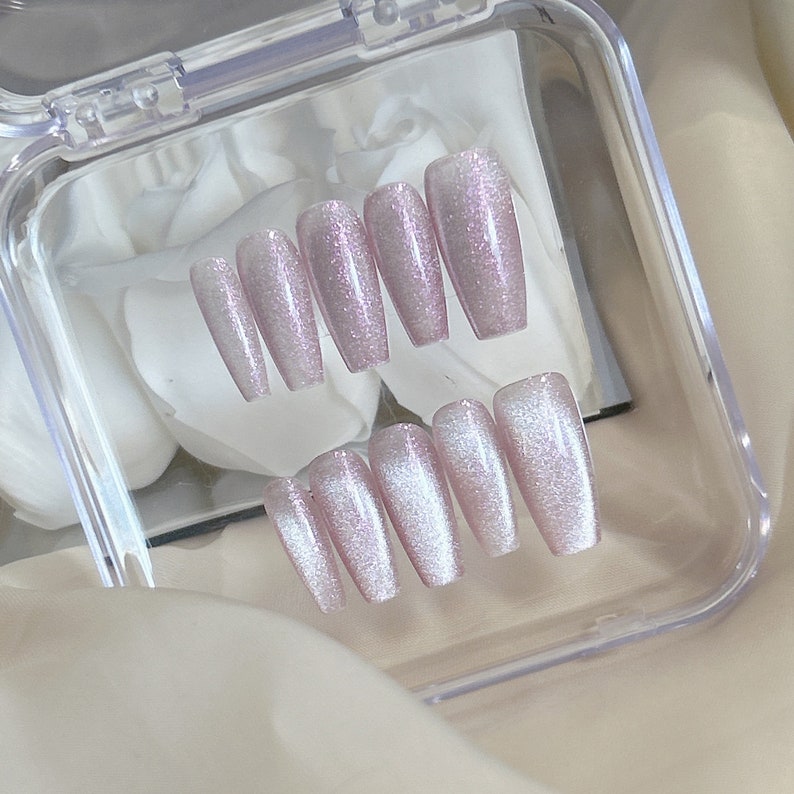 Pink White Silver Glow Nails, Gentle Bridal Wedding Nails, Exquisite Sweet Nail Art Patches,Handmade Customized Wearable Nails,Birthday Gift image 3