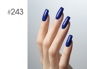 Klein Blau Press On Nails: Handgefertigte Solid Color Nail Art