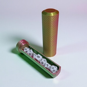 Soporte moleteado para dados - Contenedor roscado para dados de D&D