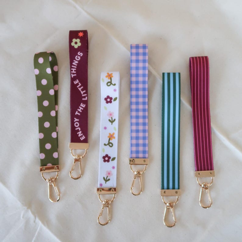 Pattern Red Tonal Dots Wrist Lanyard | 18 Unique Patterns - Etsy