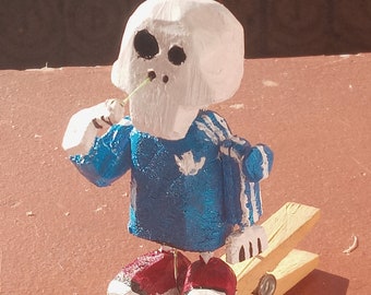 Automaton skeleton on clothespin
