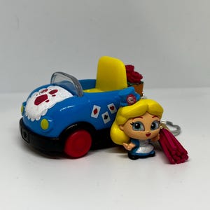 Disney Doorable Let’s Go Vehicle Keychain