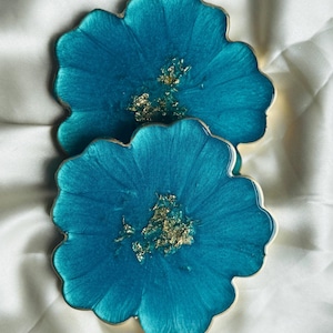 Resin Flower Shaped Coasters, Turquoise Blue Coaster Set, Home Decor, Coffee and Wine Coaster, Turquoise Green & Gold Flower Shaped Coas