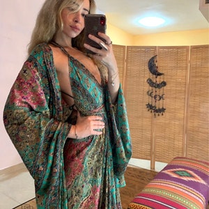 Abito boho di lusso abbinato / abito con schiena scoperta e set kimono con maniche a campana / abito setoso reale / abito hippie Boho in 2 pezzi / rave immagine 2