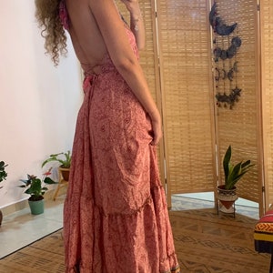 Robe longue dos nu en soie unique en son genre | taille unique | robe bohème vintage | longue robe de déesse | Robe de soirée rose dos nu dos nu | bohème