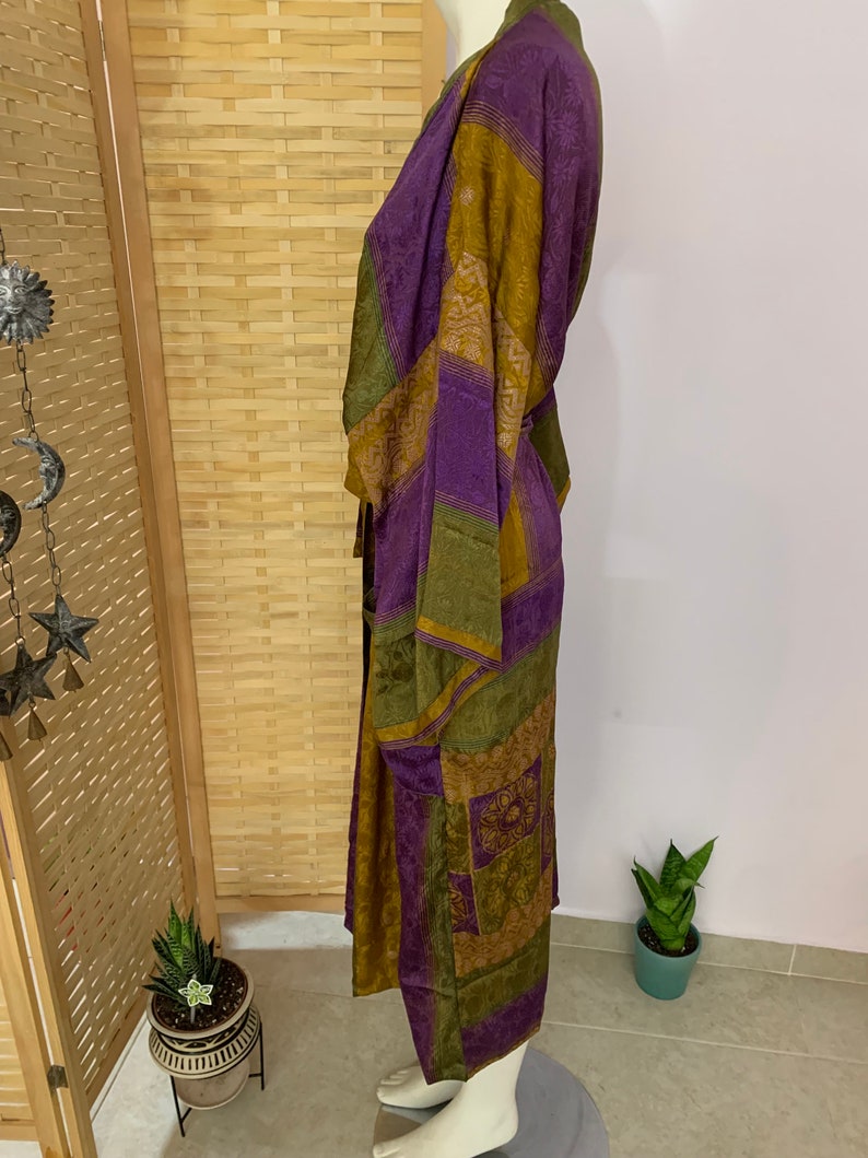 Silk One of a Kind Green Purple Bell Sleeve and Pockets Kimono Luxury ...