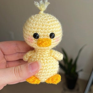 Easy Crochet Duckling PDF Written Pattern (digital item)