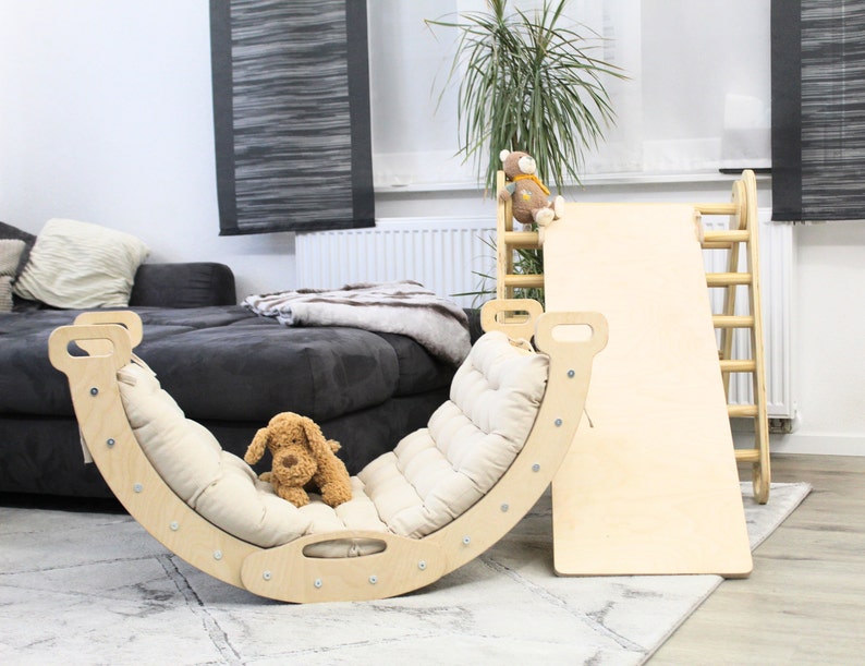 Kletterset mit Kletterbogen, Kletterdreieck und Kissen