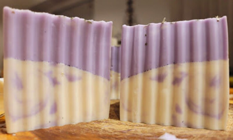 Natural Lavender Goat Milk Soap Goat Milk SoapHandcrafted Homemade Moisturizing Gentle On Your Skinsoins de la peau image 3