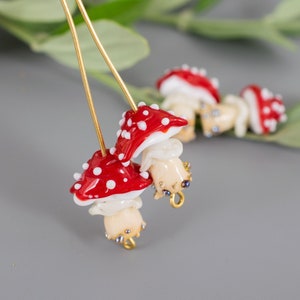 Handmade Glass Lampwork Mushroom Beads - 13mm Cute Mushrooms with Happ –  Delish Beads