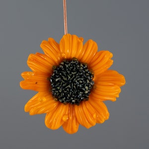 Lampwork Sunflower bead DIY jewelry making  glass beads 1pc  yellow flower bead for your jewelry, handmade glass floral beads