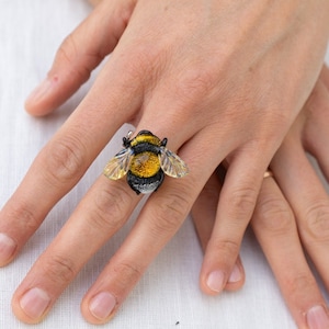 Bee ring adjustable ring for women Golden bee jewelry Dichroic glass ring Silver Lampwork bee jewelry for women Murano glass Handmade bee