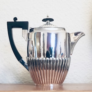 Silver hot water jug - Etsy 日本 Silver hot water jug - Etsy 日本