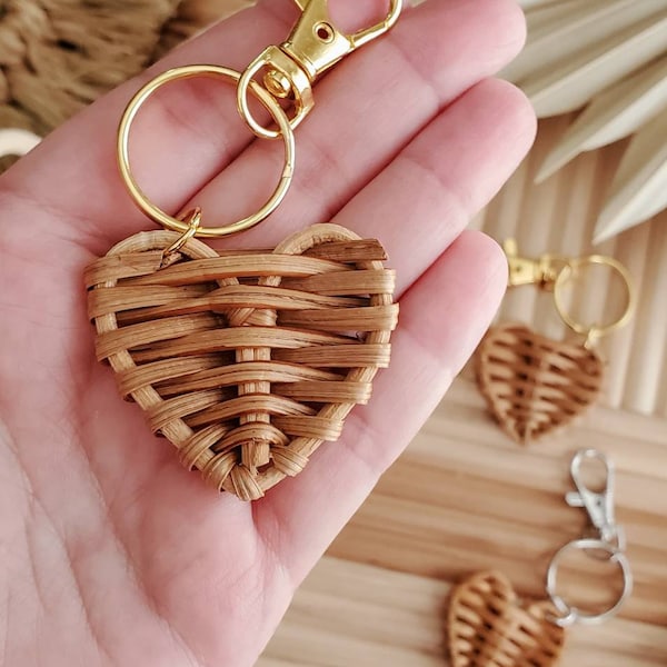 RATTAN HEART keychain | Heart Keychain | Boho Style | bag charm | Teokaikoa