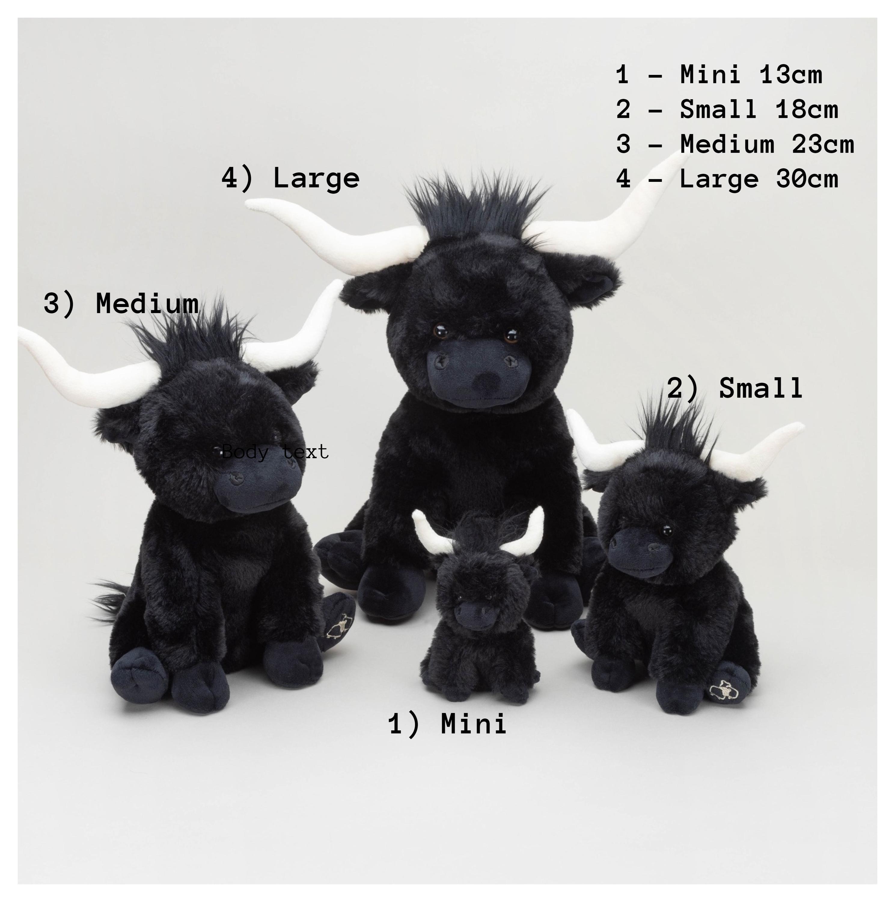 愛らしい黒ハイランド牛のぬいぐるみ：名入れ刻印タグ付き - Etsy 日本