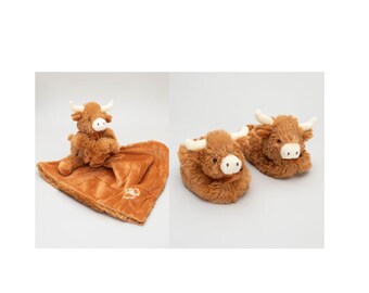 Highland Cow New Baby Gift Box, Mum & Baby Gift Set, New Mummy, Baby Comforter, Highland Cow Baby Slippers, New Baby Gift
