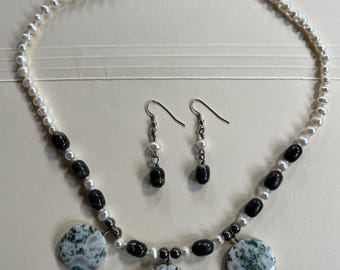 Beautiful Victorian Moss Green Tree Agate Freshwater Pearl 20" clasp Pendant Necklace Earrings set Gemstone Jewelry HANDMADE by MOM