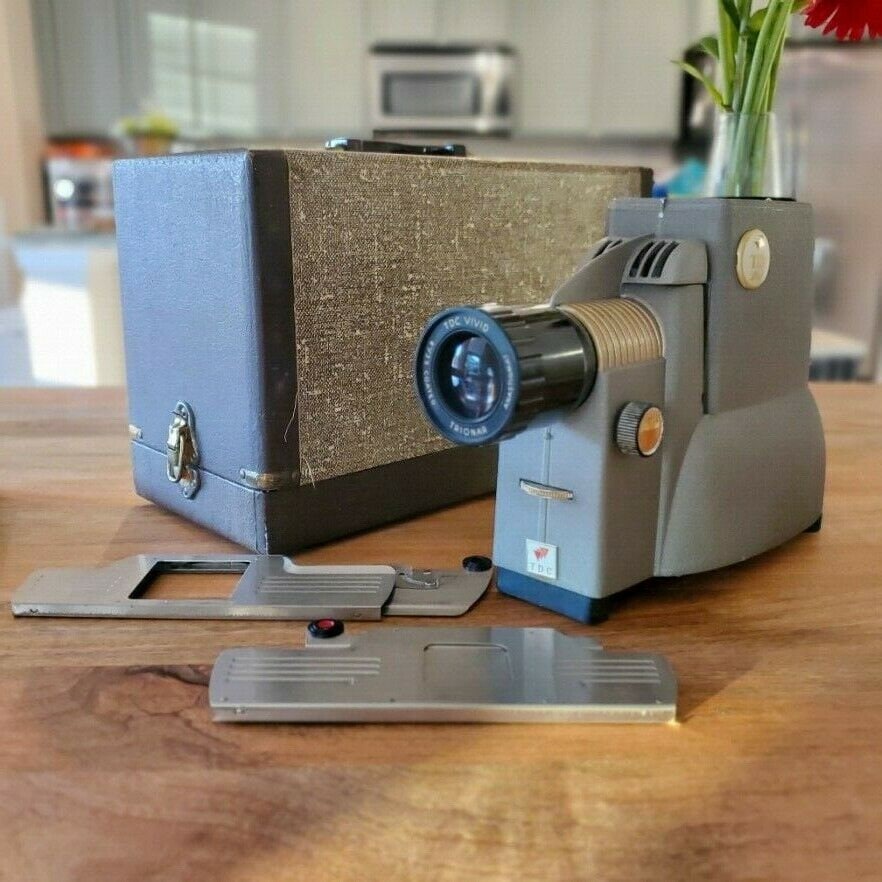 Bell Howell Slide Projector for sale Only 2 left at 65