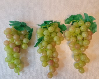 Artificial Food 3 Bunches of Green Plastic Grapes  7"