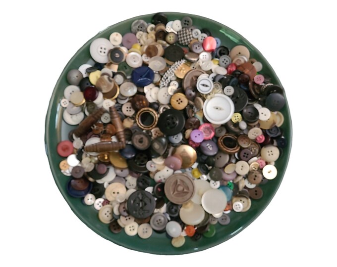 Estate Sale Find... Mixed Buttons of Various Shapes, Sizes and Colors 1 ...