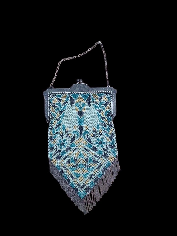 Vintage Mandalian Mfg. Co. Mesh Bag Flapper Purse