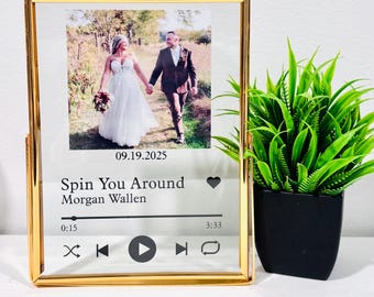 Personalized Song Frame with Photo: Music Gift with Real Glass
