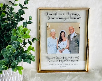 Memorial Gift Frame: In Loving Memory Photo Frame