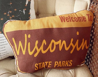 WI State Park Throw Pillow // Wisconsin State Park // Linen Throw Pillow // Hiker Gift // Wisconsin Pillow