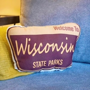 WI State Park Throw Pillow // Wisconsin State Park // Linen Throw Pillow // Hiker Gift // Wisconsin Pillow image 2