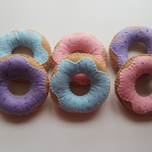 Catnip Felt Doughnut Cat / Kitten Toys