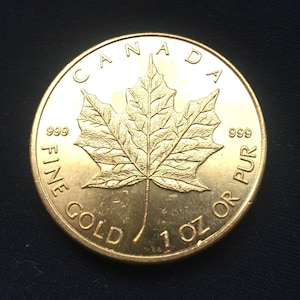 Canadian Maple *1979*.999 - Elizabeth 11 - Gold Plated / Canadian Coins